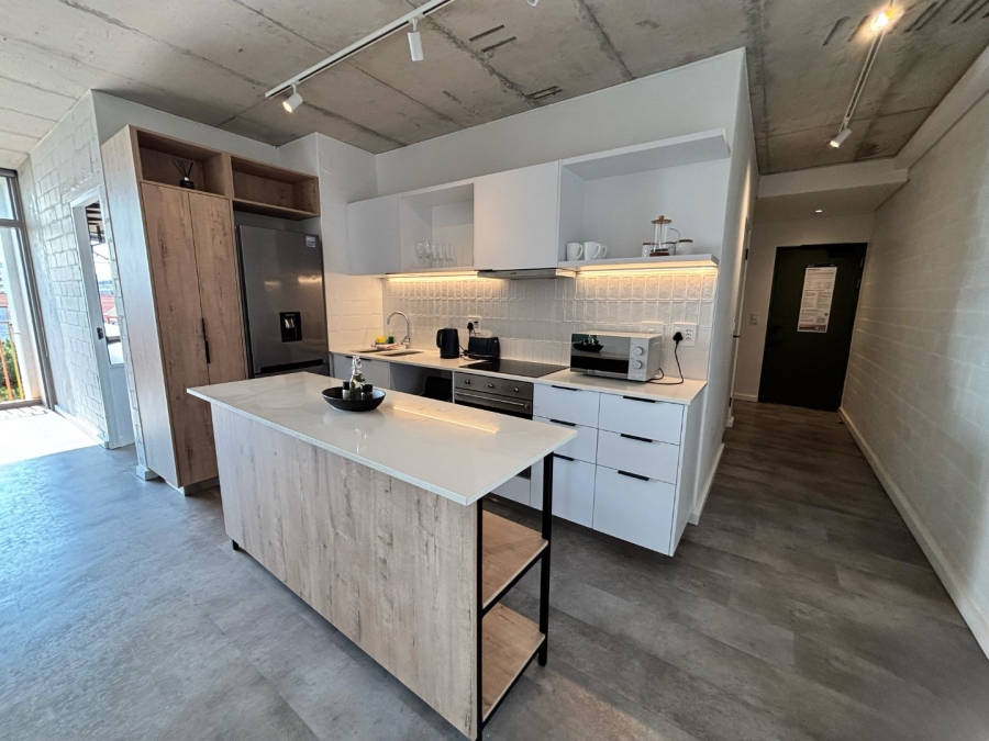 2 Bedroom Property for Sale in Sea Point Western Cape